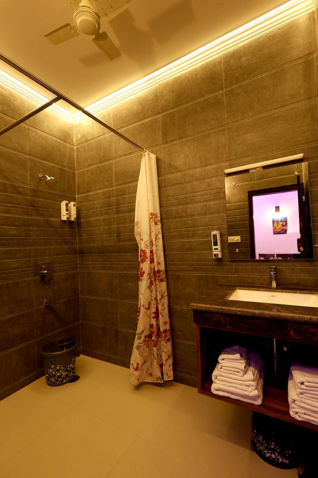 Shivalayaa - The Divine Abode Apartamento Agra  Exterior foto